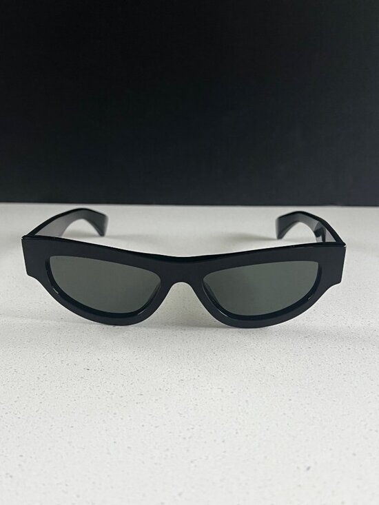 GUCCI GG1834SBLACK Acetate Cat-Eye GOLD LOGO Sunglasses main image 5